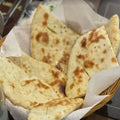 Naan con mantequilla